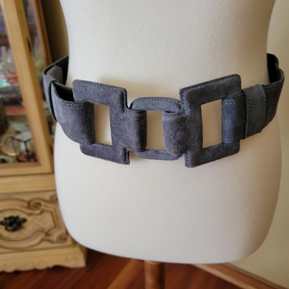 Yves Saint Laurent Accessories - 🔥SALE🔥1980s YVES SAINT LAURENT GRAY SUEDE BELT